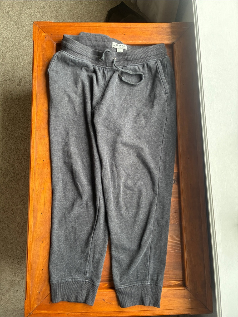 Orvis Charcoal Gray Men's Jogger Sweatpants with Drawstring
